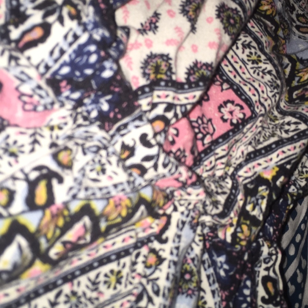 Romper - Picture 2 of 4